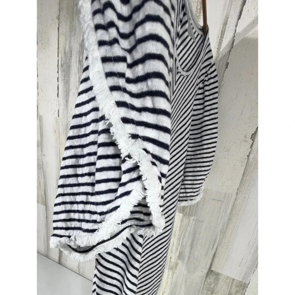Chicos Blouse Size 2 or Large‎ Black White Stripe Puff Sleeve Frayed Fringe Hem